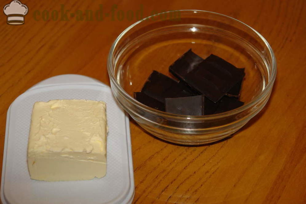 Pyszne ciasto czekoladowe Gąbka z kwaśną śmietaną - jak zrobić ciasto czekoladowe, krok po kroku przepis zdjęć