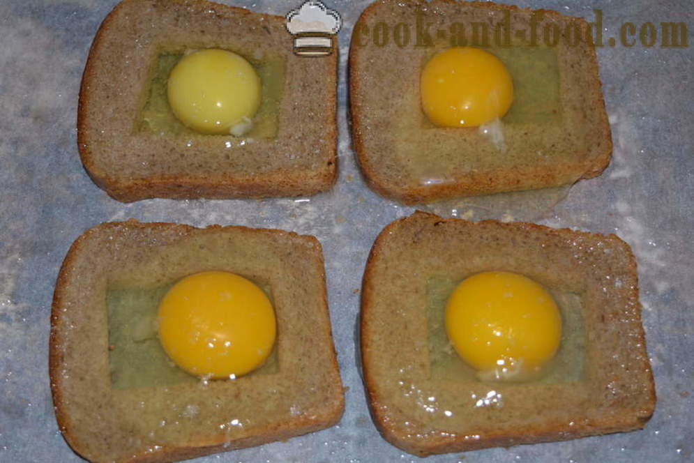 Brown chleb tosty z jajkiem - Jak gotować toast czarnego chleba w piecu, z krok po kroku przepis zdjęć