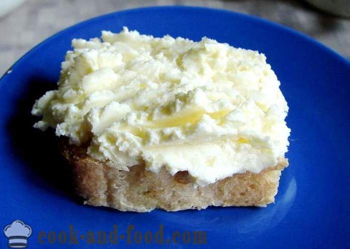Ser masło czosnkowe sandwich - jak gotować masło ser, prosty przepis ze zdjęciem