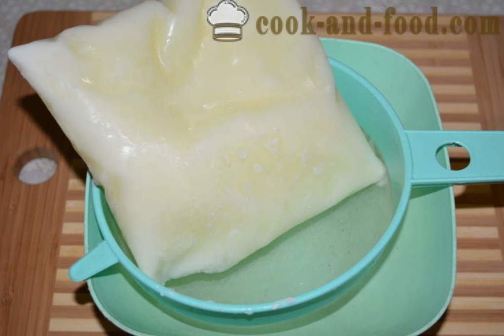 Twaróg z mrożonego jogurtu - jak zrobić ser z jogurtem przechowywania w domu, krok po kroku przepis zdjęć
