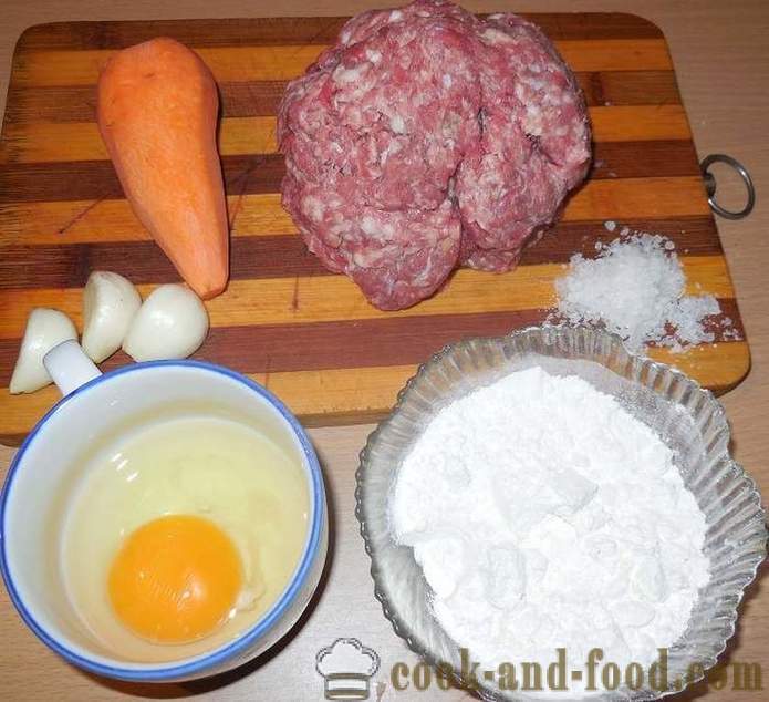 Pyszne placki z mielonym mięsem: wieprzowina, wołowina, marchew i czosnek - jak gotować kotlety z mięsa, krok po kroku przepis zdjęć