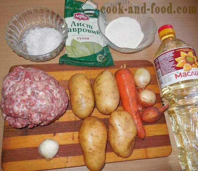 Zupa z klopsikami z mięsa mielonego i kaszy manny - jak gotować zupy i klopsiki - krok po kroku przepis zdjęć