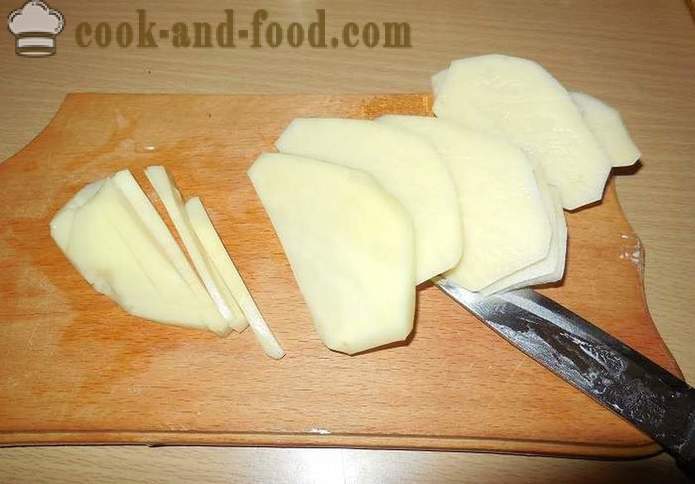 Smażone ziemniaki na patelni z boczkiem i jaj - jak gotować pyszne smażone ziemniaki i prawidłowo krok po kroku przepis ze zdjęciem.