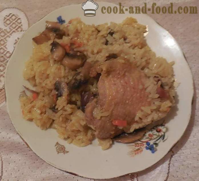 Ryż z kurczakiem i grzybami w multivarka lub jak gotować risotto w multivarka, krok po kroku przepis ze zdjęciem.