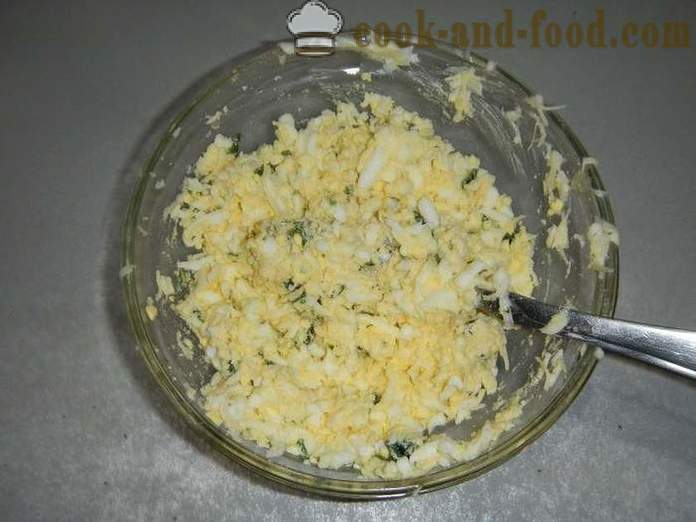 Pyszne pulpety faszerowane jajka i sera - jak gotować klopsiki z nadzieniem, krok po kroku przepis ze zdjęciem.