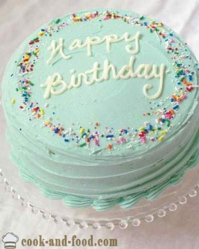 Jak zrobić słodki napis na tort urodzinowy